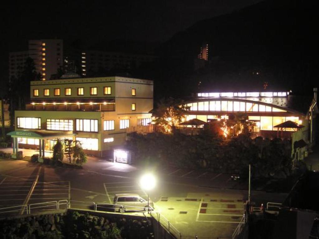 Ishiuchi Yungparunas Otel Minamiuonuma Dış mekan fotoğraf
